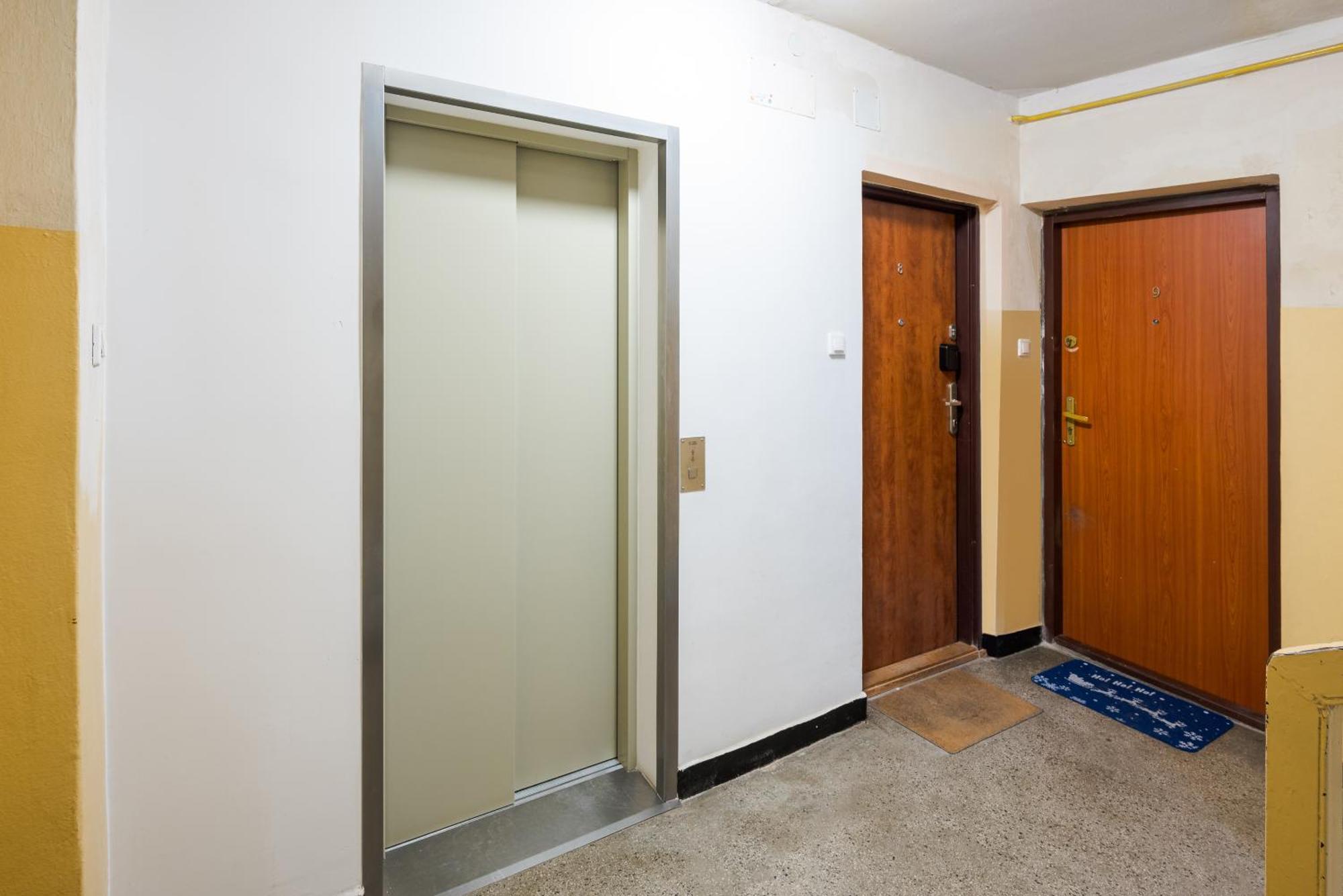 Stay With Friends In Warsaw Apartment Exterior foto